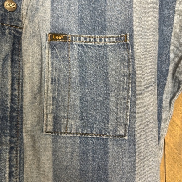 Lee short Union-Alls Size Small Hints of Blue stripes Size Small 100% cotton - Picture 6 of 16